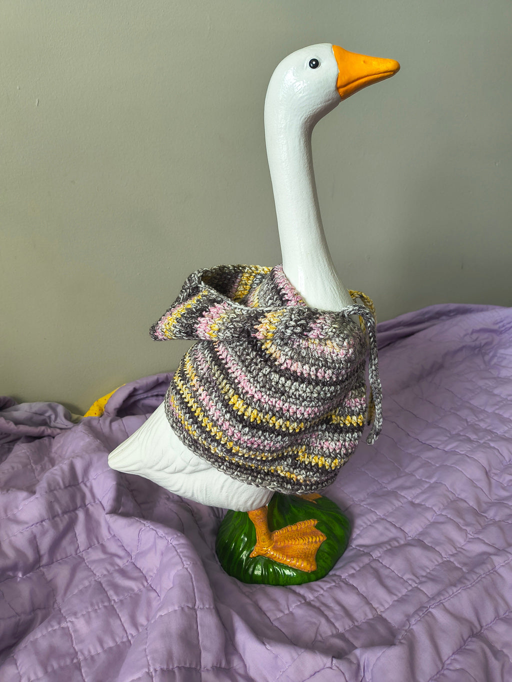 19.6-21" Handmade Crochet Porch Goose Hoodie - Gray Yellow Pink Variegated