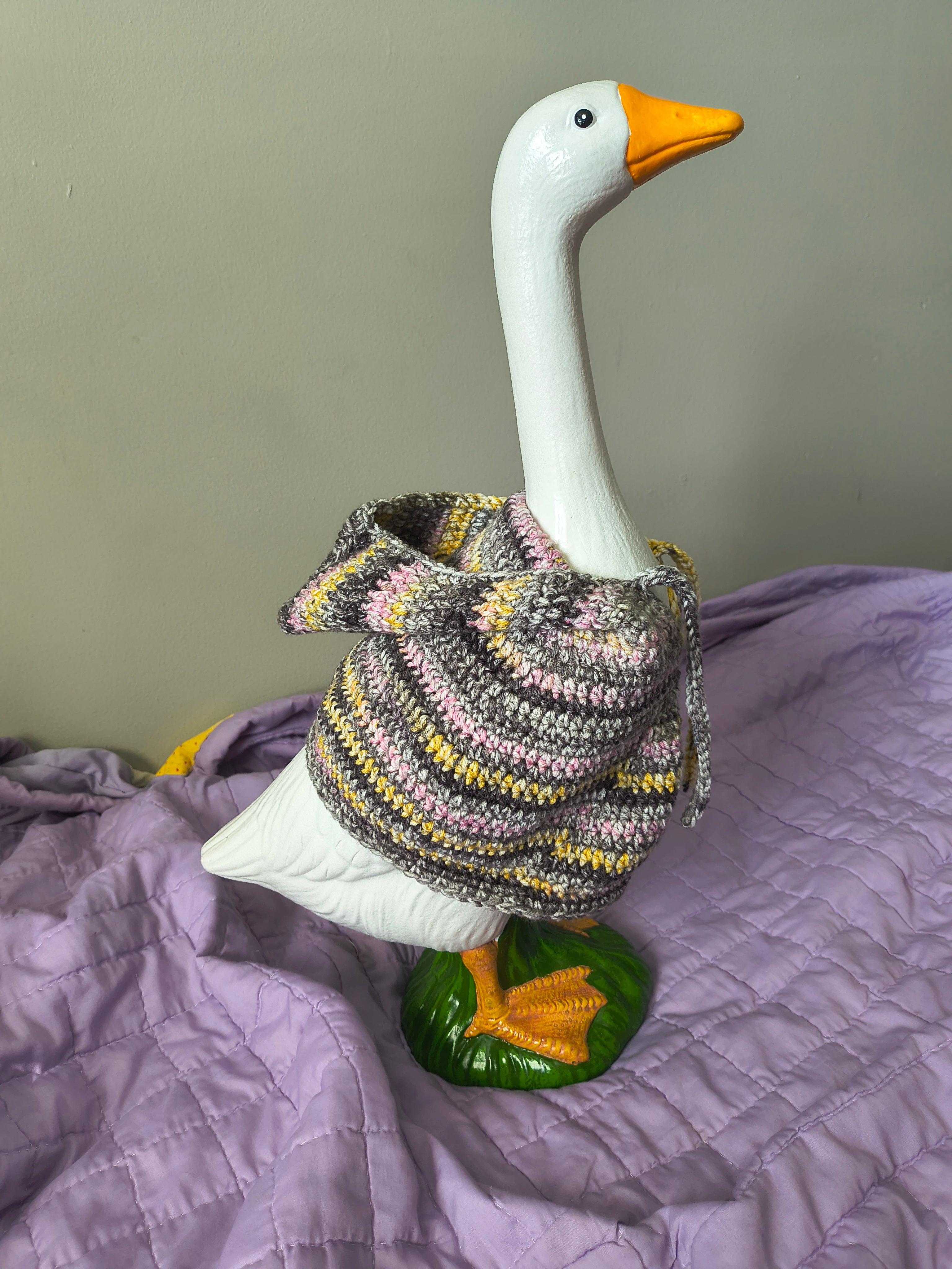 19.6-21" Handmade Crochet Porch Goose Hoodie - Gray Yellow Pink Variegated