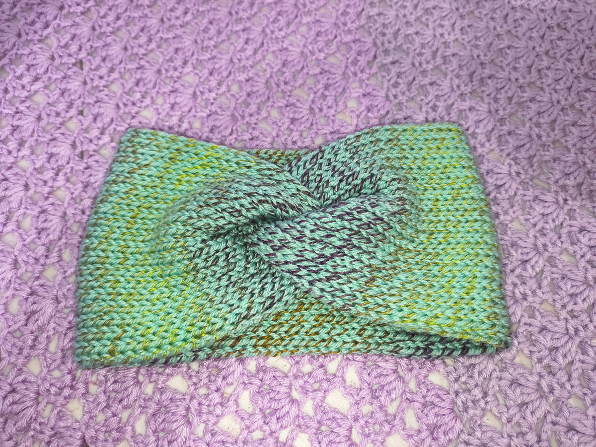 Twisted Knit Ear Warmer – Minty Green Multicolor