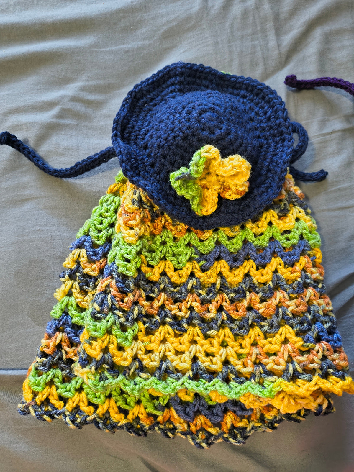 28-30" Porch Goose Dress & Sunhat Set – Yellow & Navy Multicolor