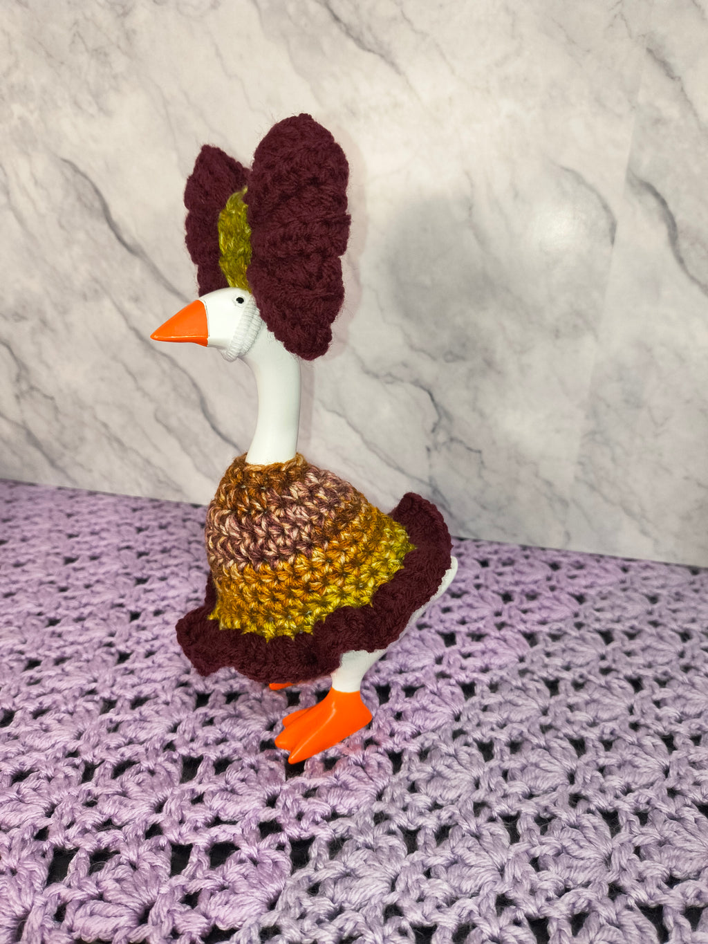 7" Desk Goose Everyday Fancy Dress and Bow Set