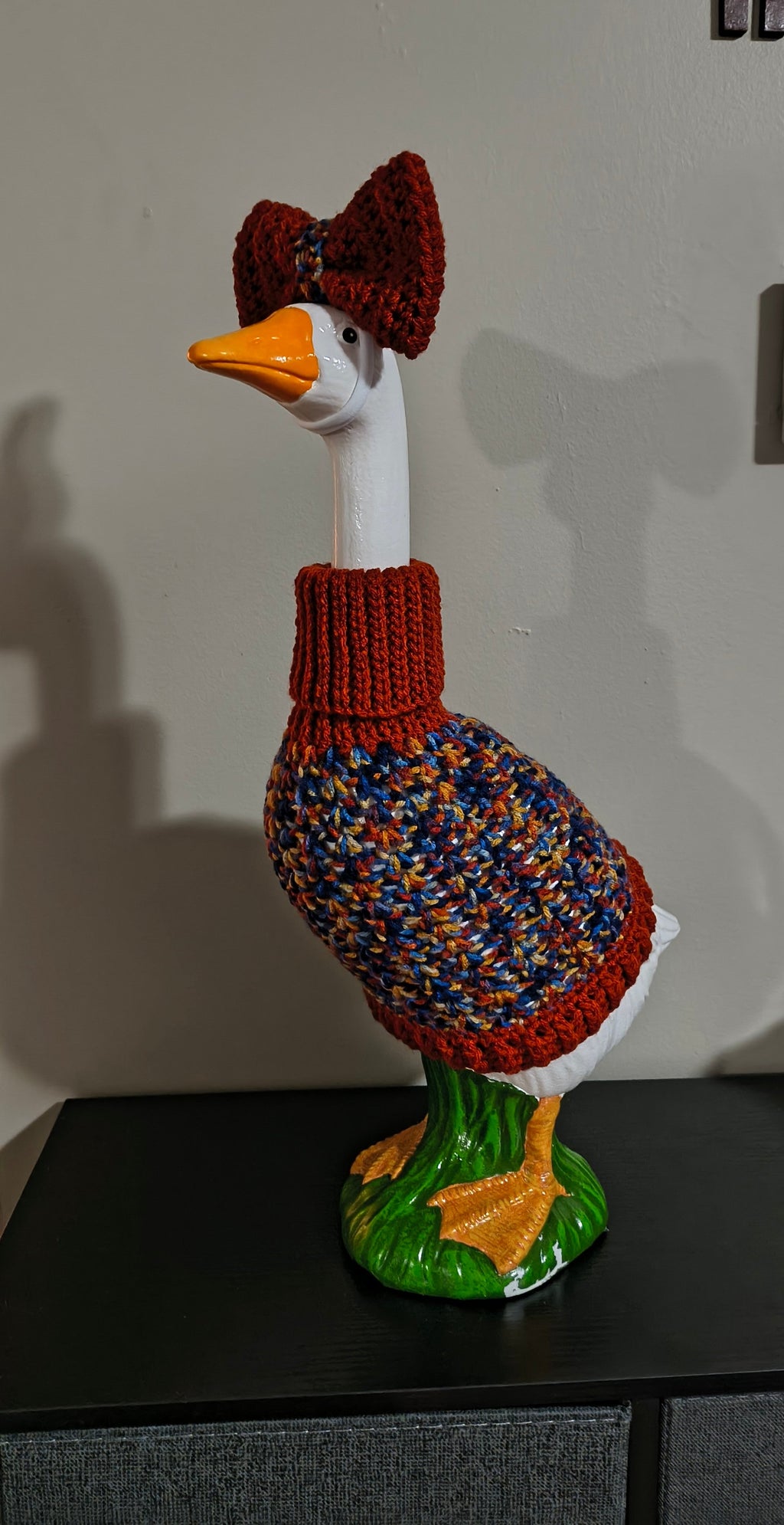 19.6-21" Porch Goose Turtleneck Sweater and Bow/Bowtie Set