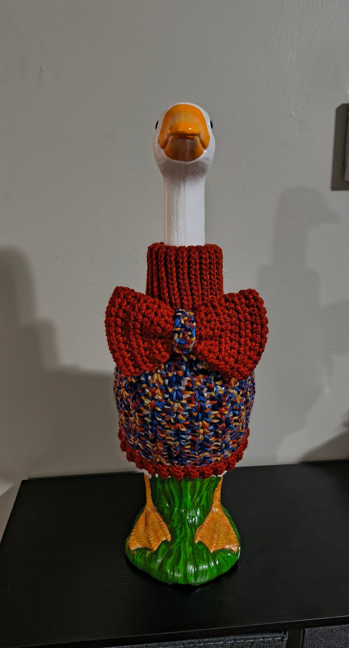 19.6-21" Porch Goose Turtleneck Sweater and Bow/Bowtie Set